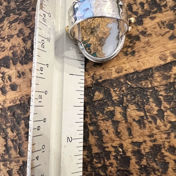 Beautiful New in Box Turquoise Set - Picture 4 of 8